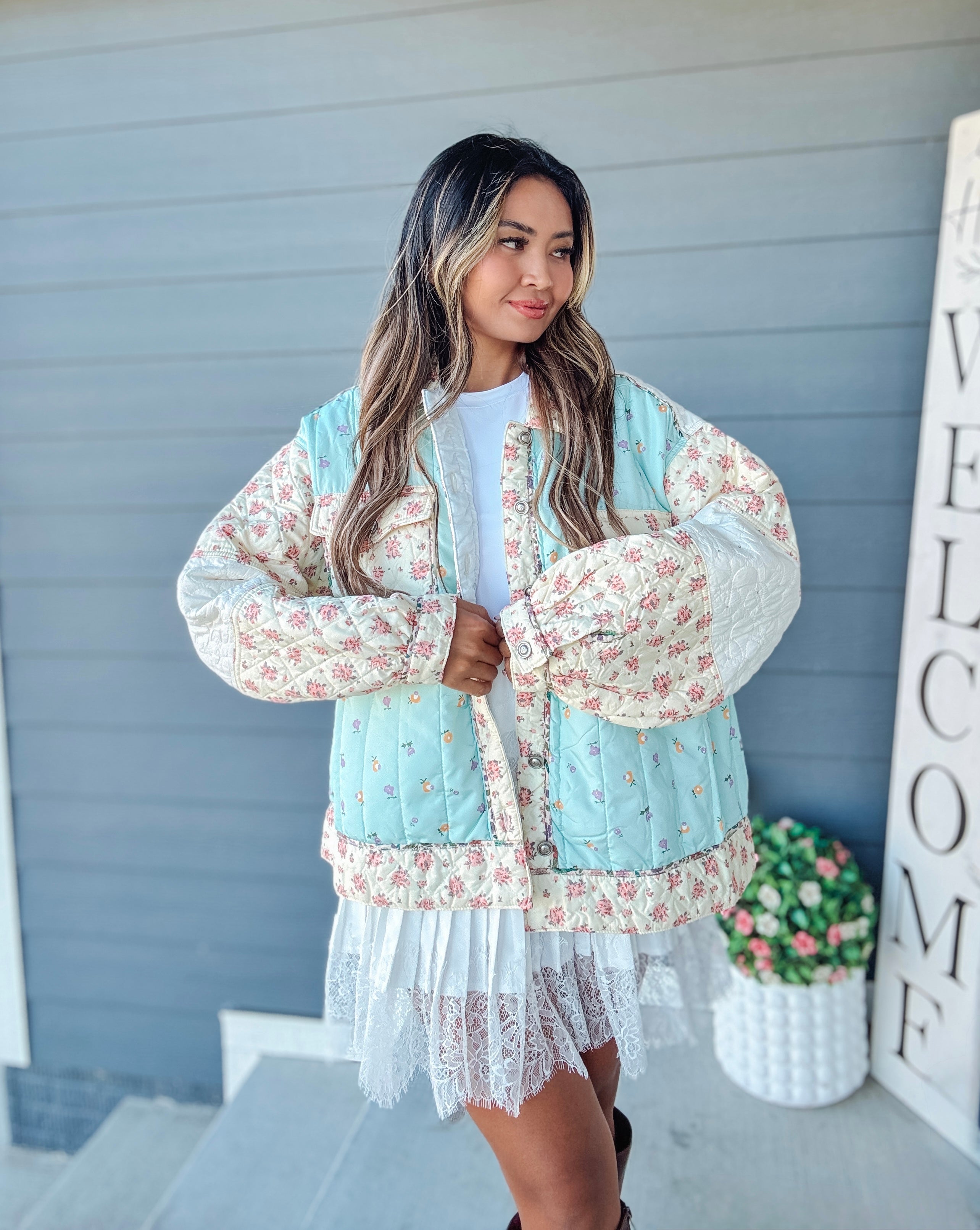 Long sleeve floral print color block quilted woven jacket